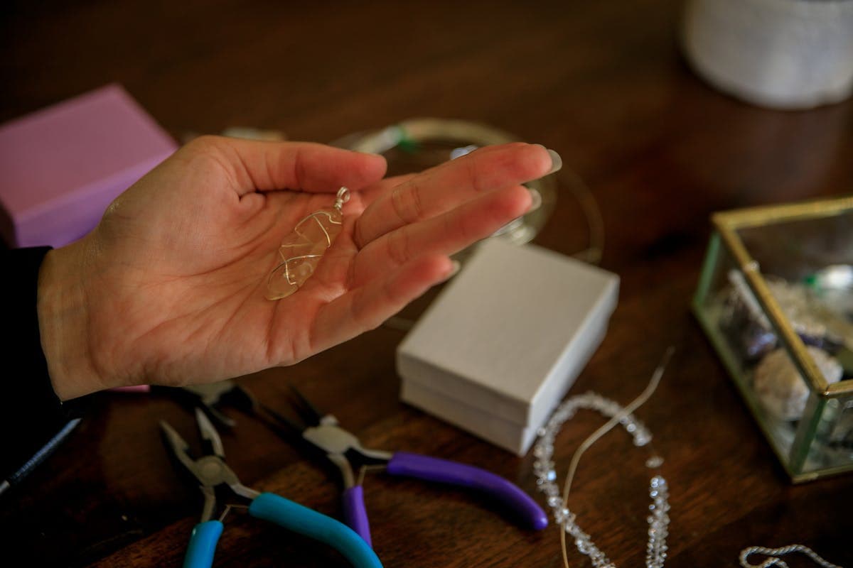 Pendant Detail
